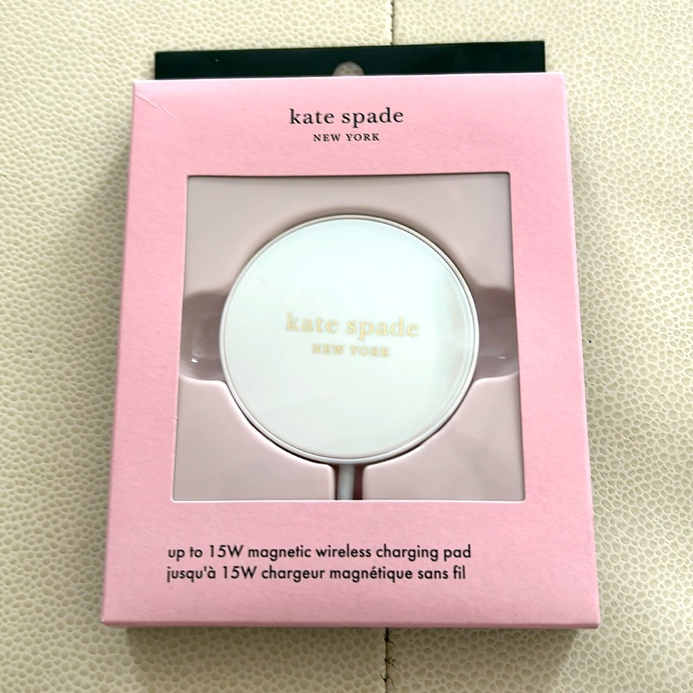 Kate Spade Wireless Magnetic Phone Charging Pad NEW Iridescent Pearl Gift Glam